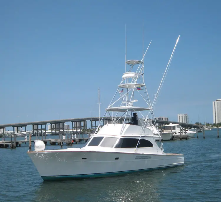 Photo of the 48 46' Runaway 1989